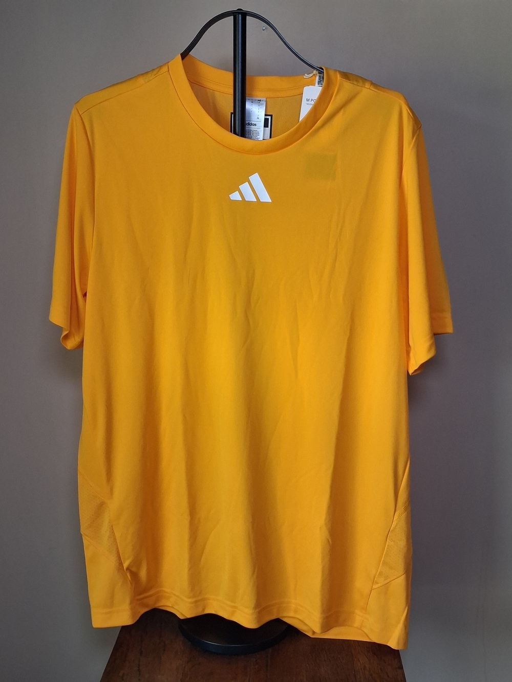 Adidas Men's NWT Short Sleeve Pregame (PGM)  Tee Size Large Color Gold